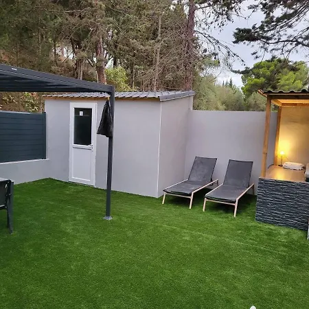 Jacuzzi Apartment